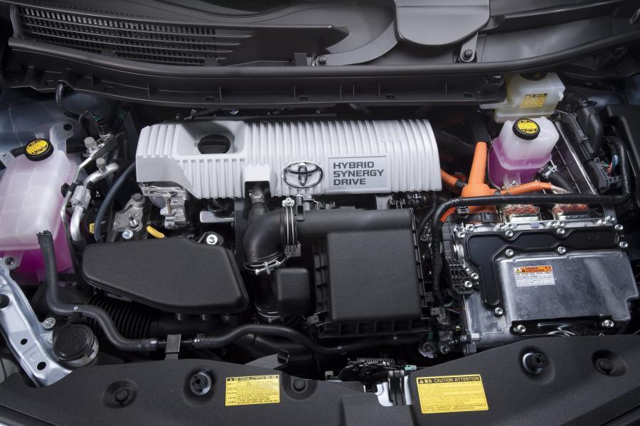  Toyota Prius V 2011 года  (фото 51 из 208)